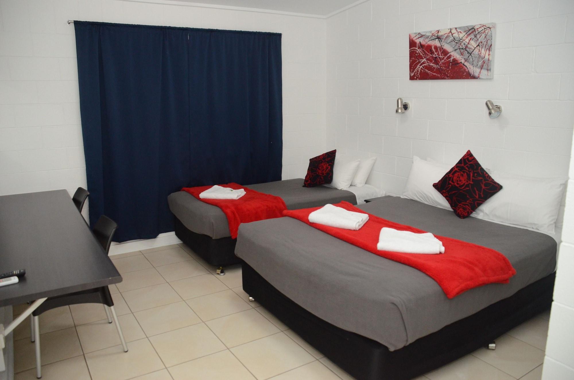 Capricorn Hotel Blackwater Buitenkant foto