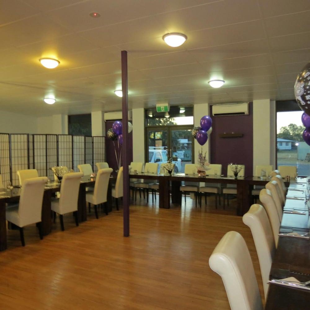 Capricorn Hotel Blackwater Buitenkant foto