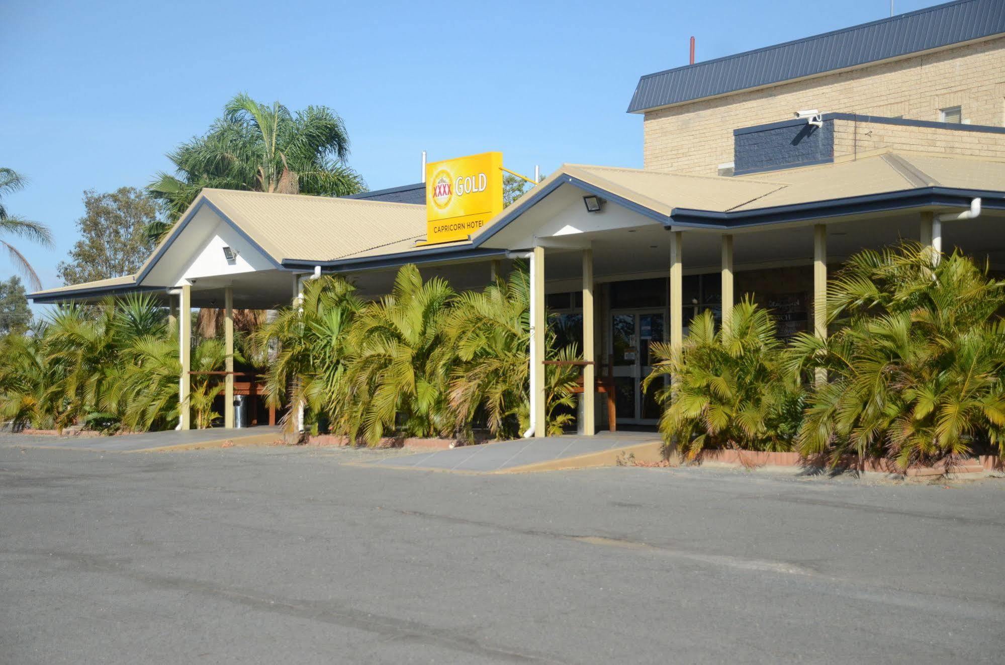 Capricorn Hotel Blackwater Buitenkant foto